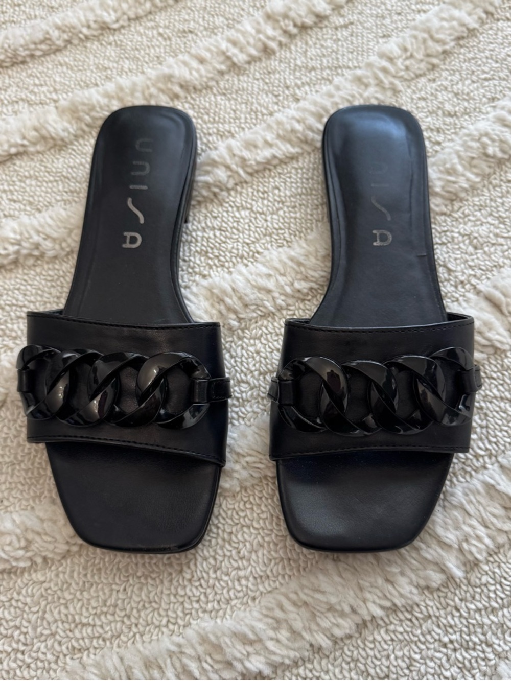 Unisa Black Chain Slide Sandals Square Toe Slip-On Flat Slides Womens Size 6.5